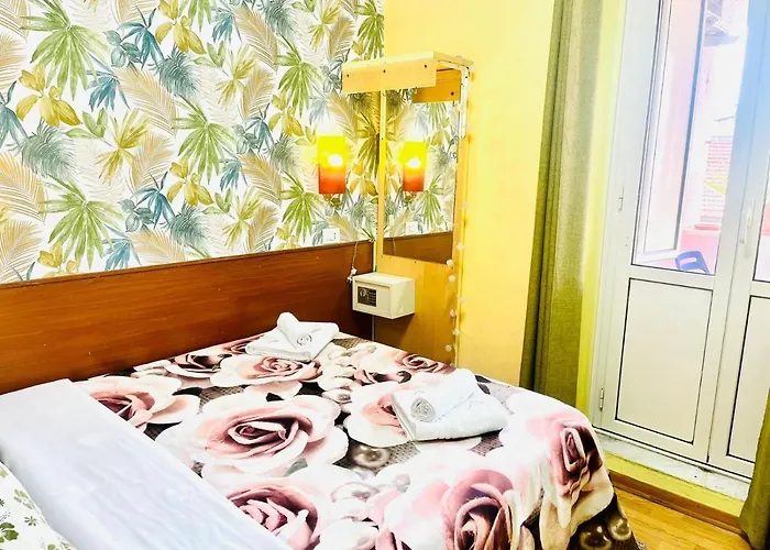 Green Guesthouse *