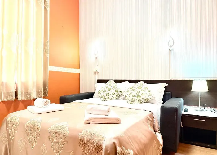 Green Guesthouse *